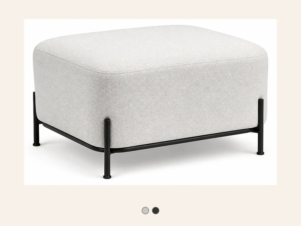 Stool / Ottoman —&nbsp;F813-1